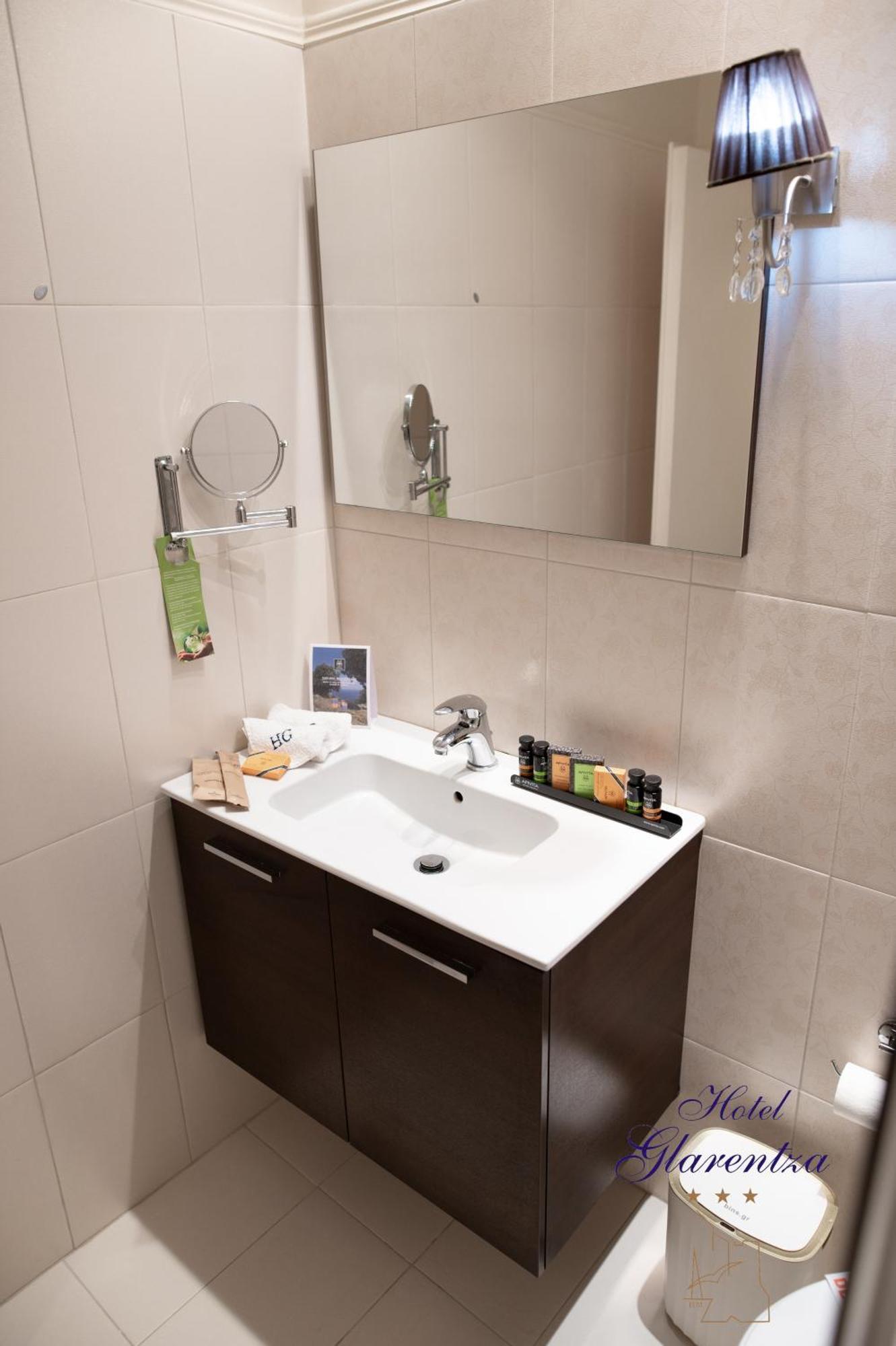 Glarentza Hotel